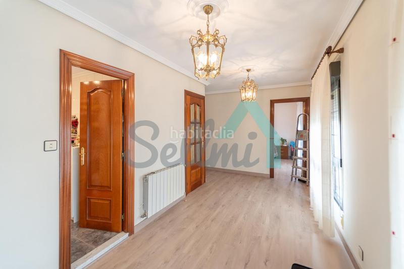 Foto 7e32f019-8b76-4e2c-a0f1-d90beb681b62. Maison avec chauffage parking dans Corvera de Asturias