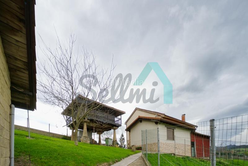 Foto a0436604-988d-4190-a3e7-9f5fbf4544de. Maison avec chauffage parking dans Corvera de Asturias