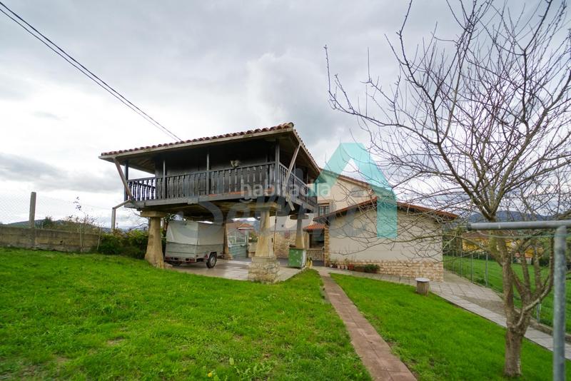 Foto b6219826-2ed2-4fcd-8674-1193af55dddc. Maison avec chauffage parking dans Corvera de Asturias