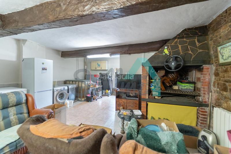 Foto c23cd877-7667-4a4b-ae5d-92d9f7486d9f. Maison avec chauffage parking dans Corvera de Asturias