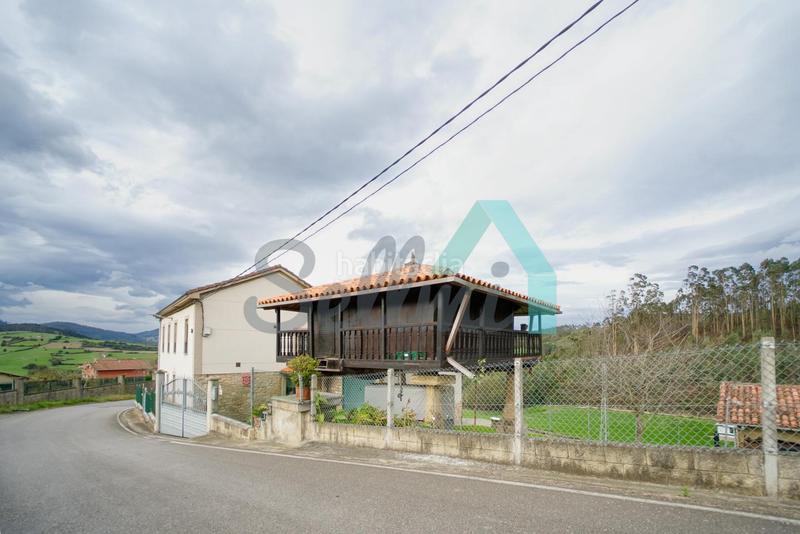 Foto e1e6555b-48de-42fa-994f-f3f4cf1df2ef. Maison avec chauffage parking dans Corvera de Asturias