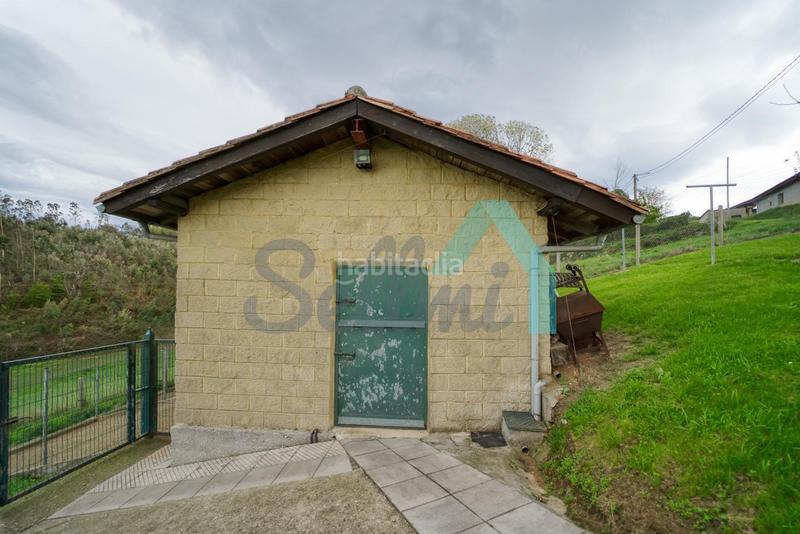 Foto fa7f478a-2ccf-4a71-8255-8ec394d3c204. Maison avec chauffage parking dans Corvera de Asturias