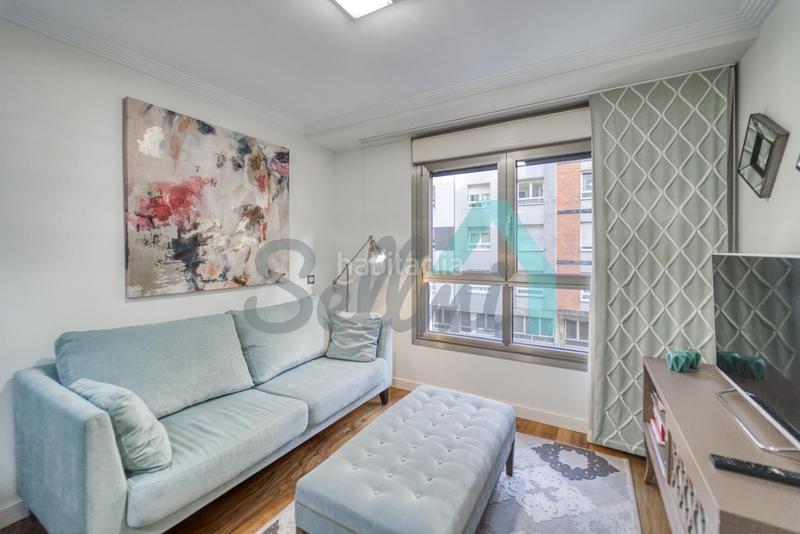 Foto 86dd4a64-ddd6-424a-a56a-77fbd0f72e36. Miete etagenwohnung mit heizung in Centro Gijón