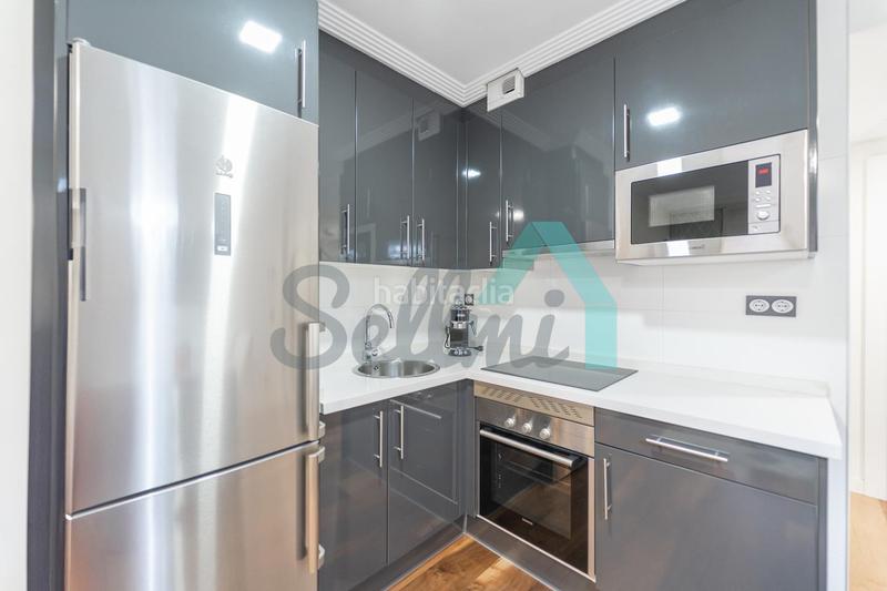 Foto bf924283-f50b-48c6-9451-b01a0dd8d25d. Miete etagenwohnung mit heizung in Centro Gijón