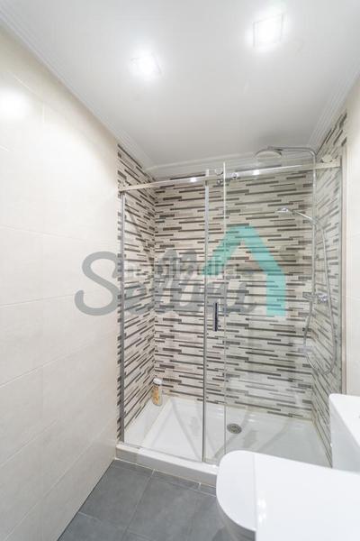 Foto 55320c42-96ff-4fb1-a9ff-7ea8716e4d2c. Rent flat with heating in Centro Gijón