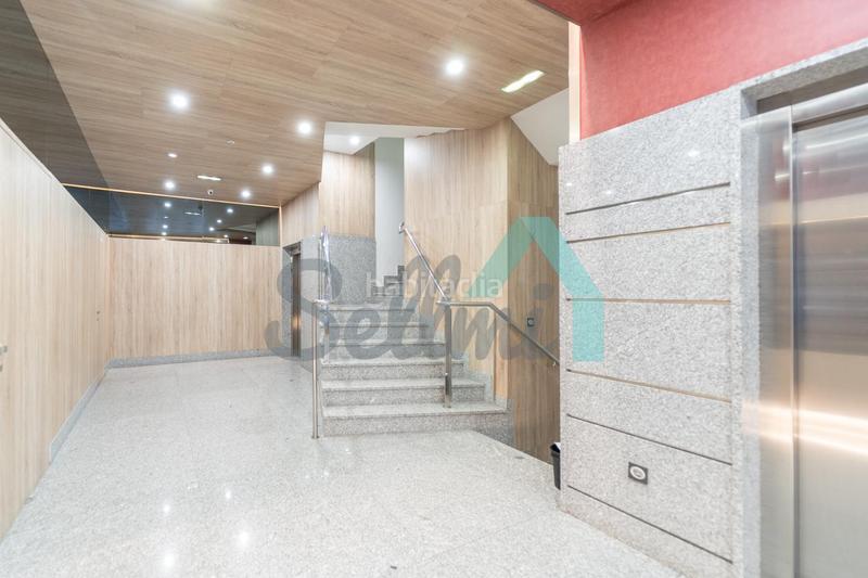 Foto e862ad1c-9acb-43b1-9b2b-a6cac43665e0. Rent flat with heating in Centro Gijón