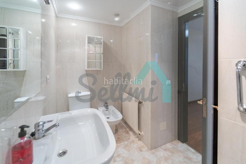 Foto b35a0805-29cd-447c-97cc-1de34158ccfb. Etagenwohnung mit heizung parking in Masip Oviedo