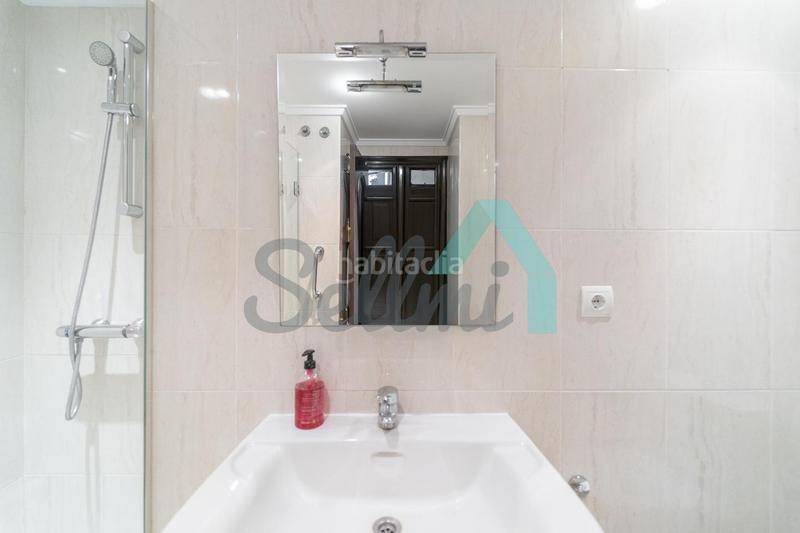 Foto c75c608e-fda7-4d89-a095-c89b68f4f9b9. Etagenwohnung mit heizung parking in Masip Oviedo