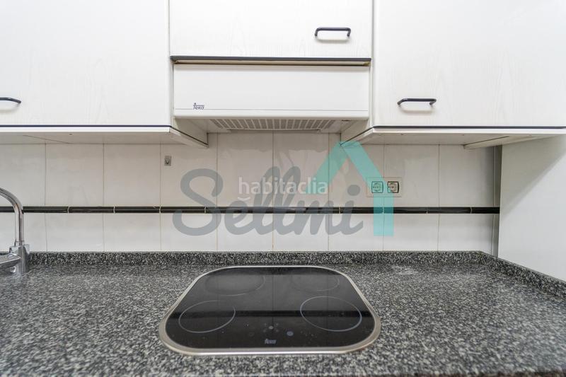 Foto 17be3c0a-b862-49d2-8ce6-17a29375da54. Piso en Masip Oviedo