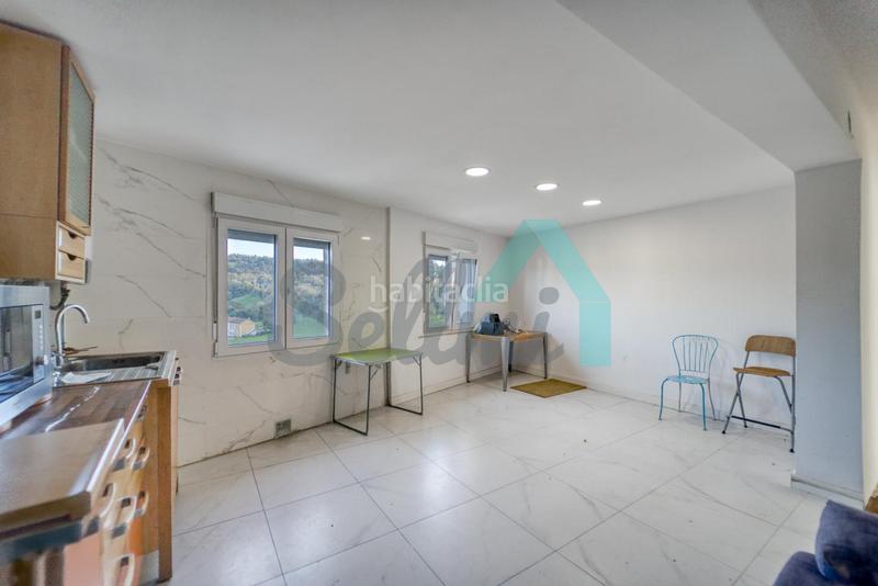 Foto b5e03b38-940e-4f8d-bc4a-4ff7d3700b77. Piso en Fozaneldi - Tenderina Oviedo