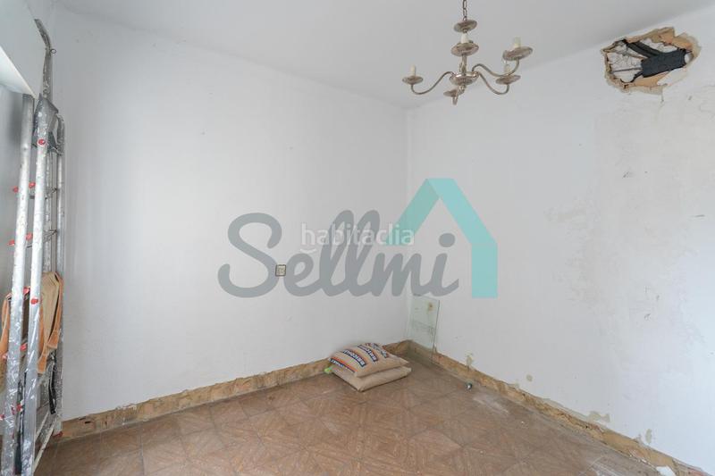 Foto fc815fe8-511a-4c37-b6c4-b92669cad63b. Piso en Fozaneldi - Tenderina Oviedo