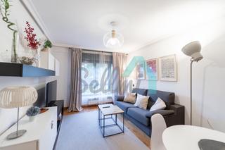 Rent Ground floor  Carlos asensio bretones