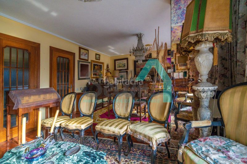 Foto 4a71d5bc-d043-4e25-81bd-9532eae7847b. Pis amb calefacció aparcament a Parque San Francisco - Uría Oviedo