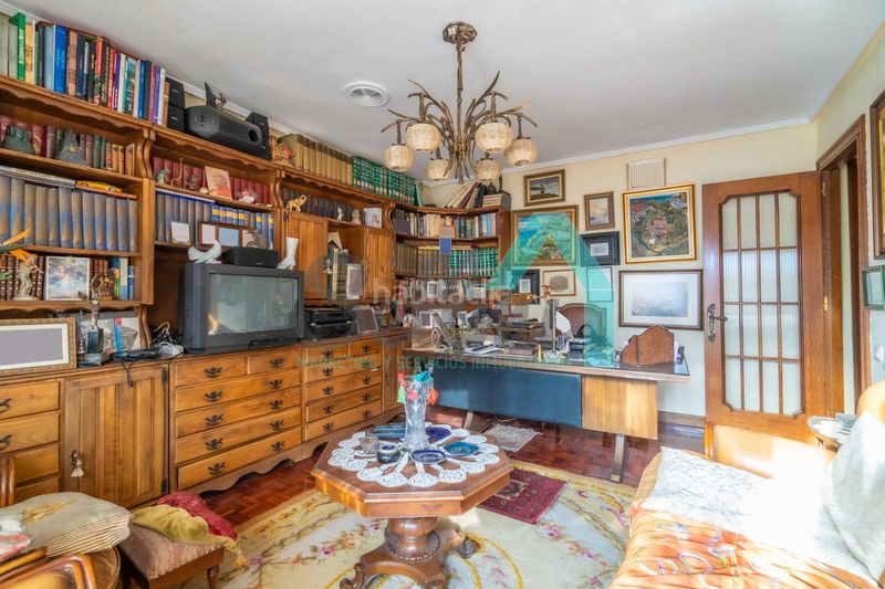 Foto 5d0a188e-ef4b-4f06-9cd7-09e1a70b35ae. Pis amb calefacció aparcament a Parque San Francisco - Uría Oviedo