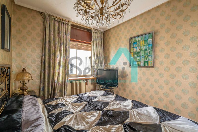 Foto 7b1effae-ea30-4a4e-b105-8f3887fe55c9. Pis amb calefacció aparcament a Parque San Francisco - Uría Oviedo