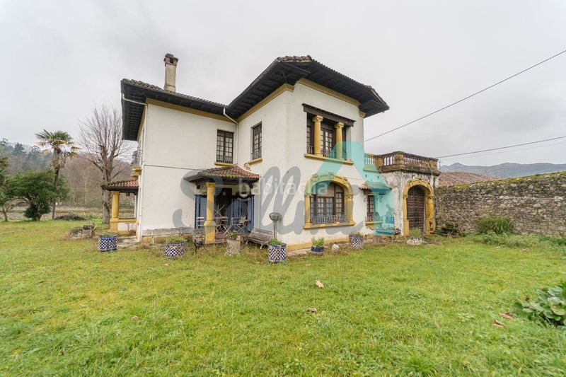 Foto c6e375d7-ee1d-4e17-8190-e70d68da896b. Casa amb aparcament a Piloña