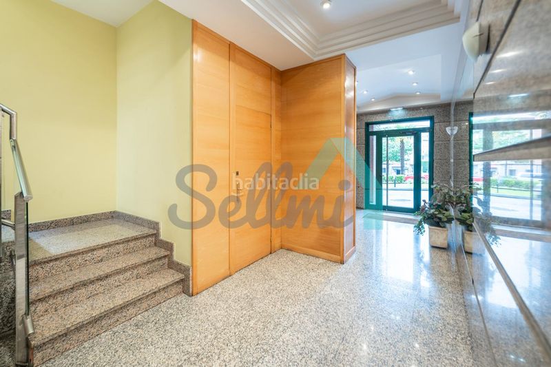 Foto 5c3b6ae0-f345-45a8-980e-0ab2beb126cf. Piso en Argañosa Oviedo