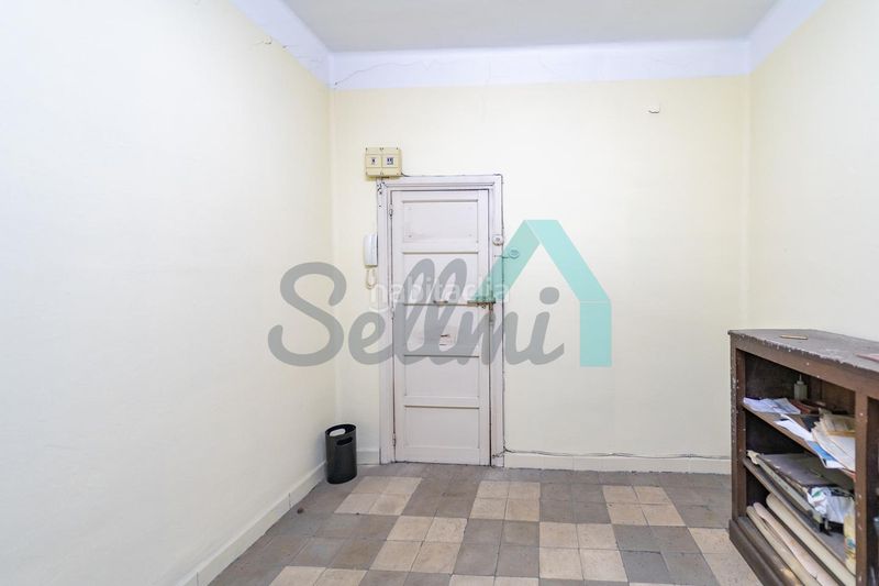Foto a6e66d86-add6-430b-abdb-95bbe32baba1. Büro mit heizung in Parque San Francisco - Uría Oviedo