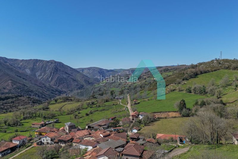 Foto 26f4e985-2396-4019-befb-5109d501a5ff. Casa a Salas