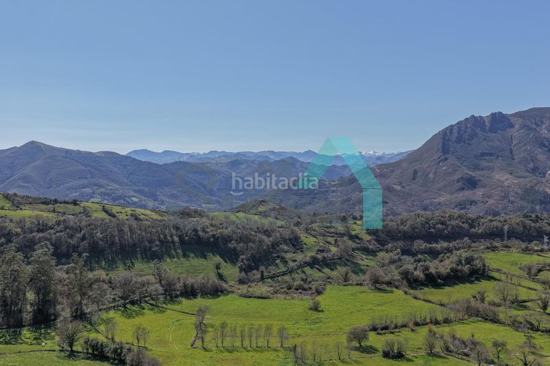 Foto 6106f681-b685-4445-bfad-baaab7188681. Casa a Salas