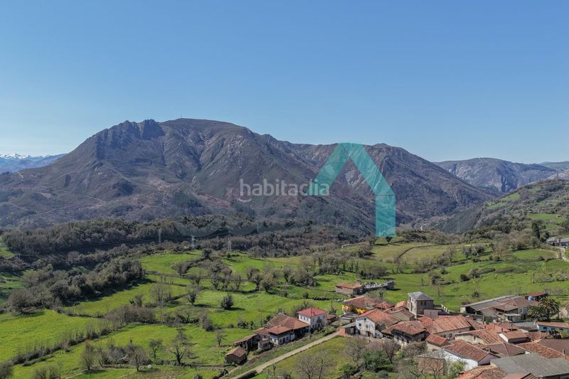 Foto a75e9b92-530a-41fc-9a1e-5eb15dedcdc7. Casa a Salas