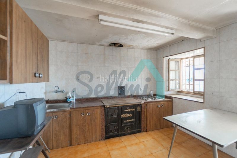 Foto c9704a93-e098-467a-8eca-017643eea8f5. Casa a Salas