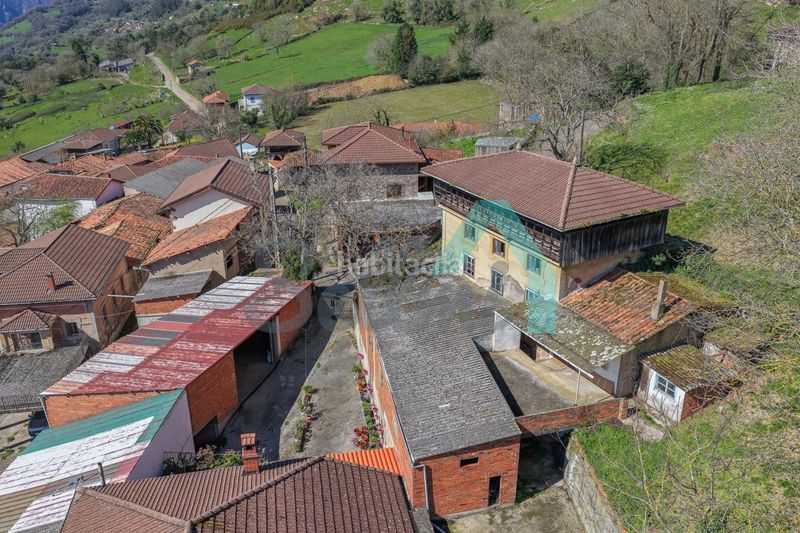 Foto e4b36fea-7f79-4746-ad99-373fd322eef0. Casa a Salas