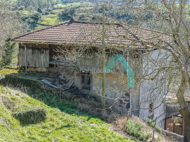 Foto ea068c3e-58e6-4606-9089-cd3cb3e17b1a. Casa a Salas