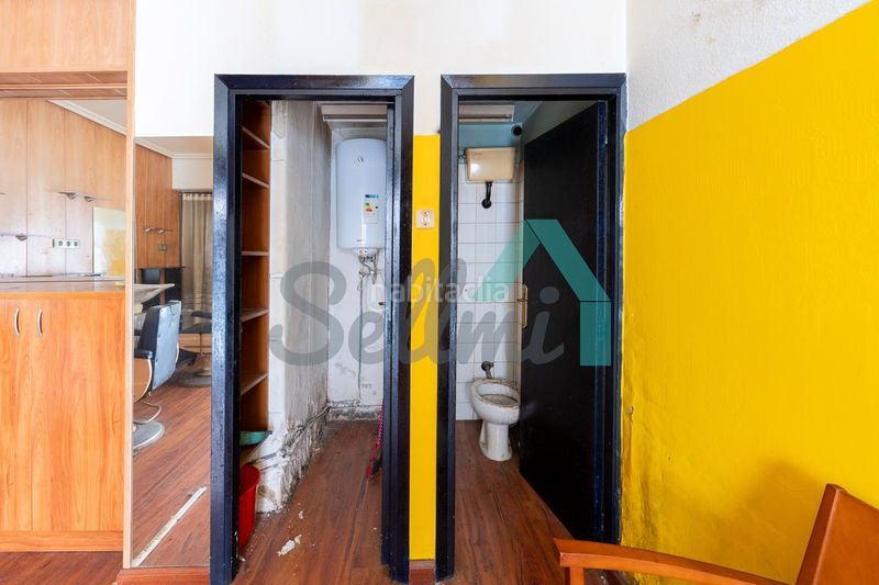 Foto 4e66bd07-38f8-4195-8c3b-e3013a9d9e21. Local comercial a Laviada Gijón