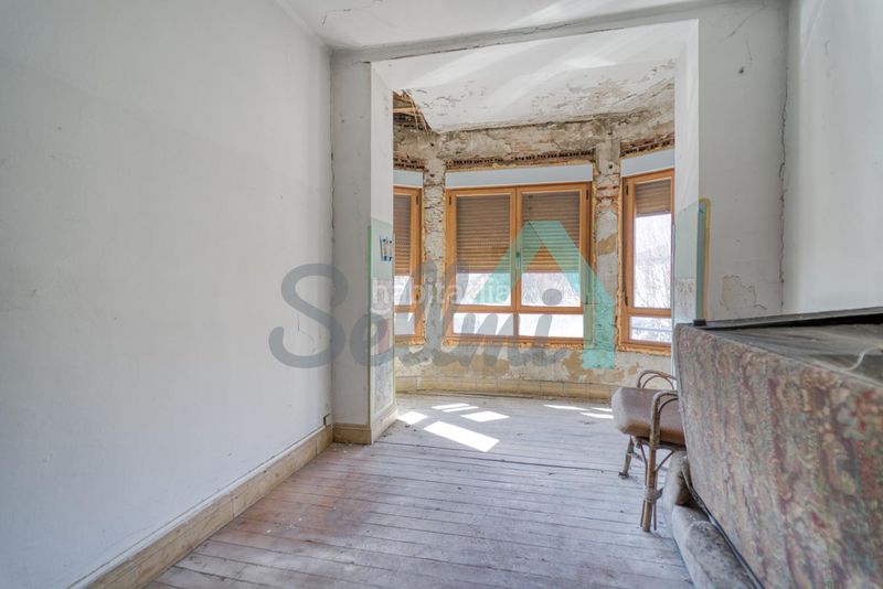 Foto 272074b4-25bd-49ab-aee6-e182c4464000. Casa a Boñar