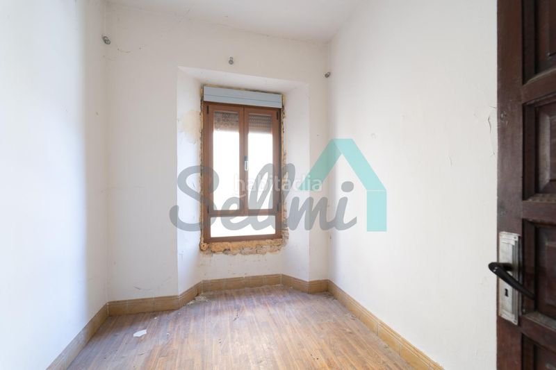 Foto 5b1eae4e-c26a-41c0-9d86-6ea8d548f976. Casa a Boñar