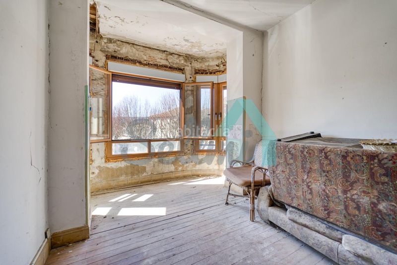 Foto 7dfd966f-48e2-4294-87b5-c924bb64d325. Casa a Boñar