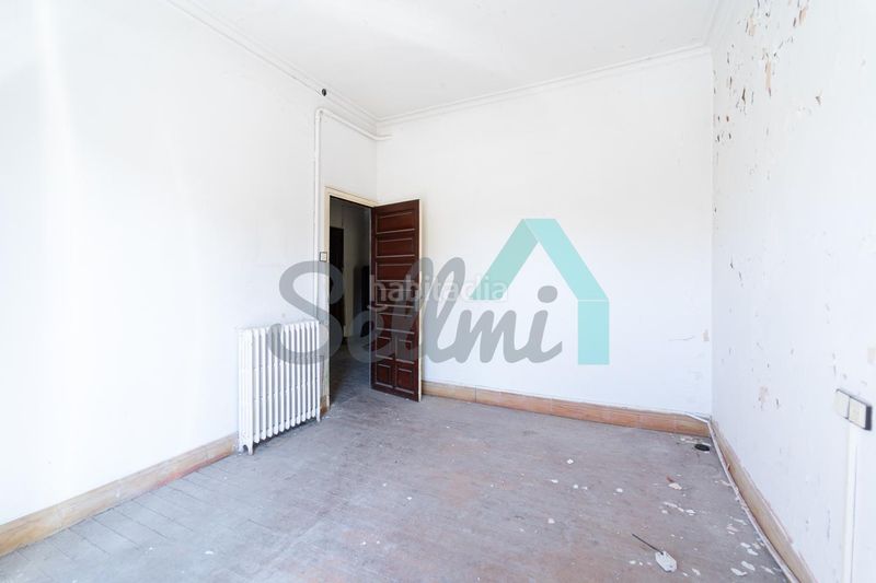 Foto b7ad75e9-b41f-4e97-a553-ee2968c32a5e. Casa a Boñar