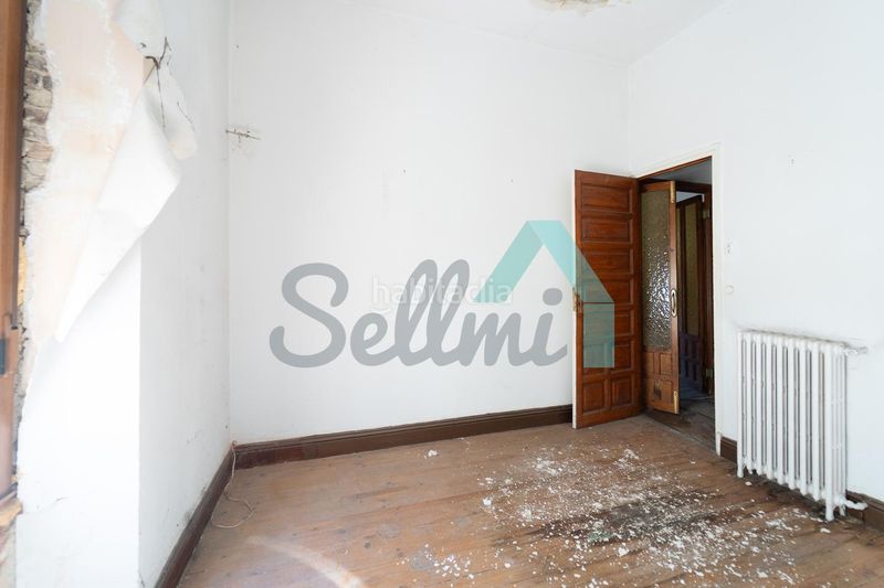 Foto bb23d985-eea2-4848-92e7-322b48333e47. Casa a Boñar