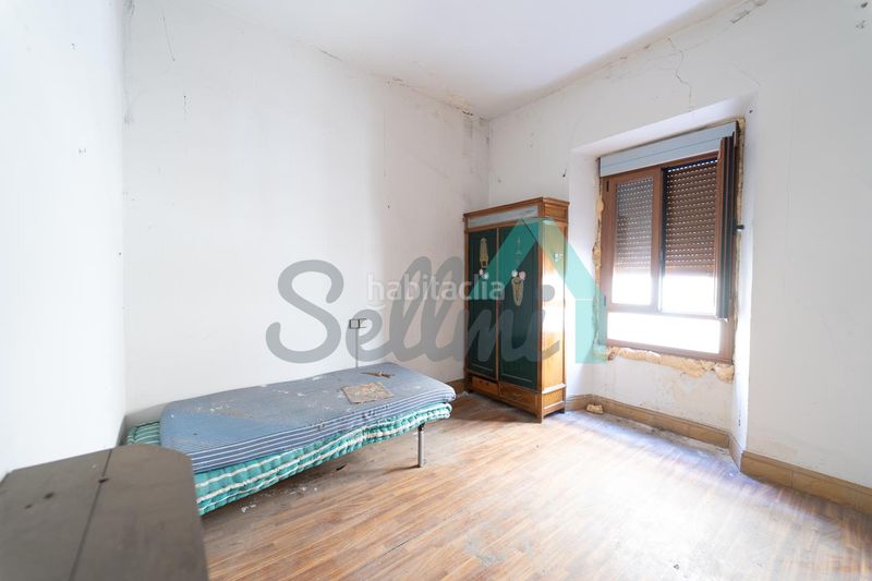 Foto cb695cdd-fc9c-4e55-89ee-c6be5c28a518. Casa a Boñar