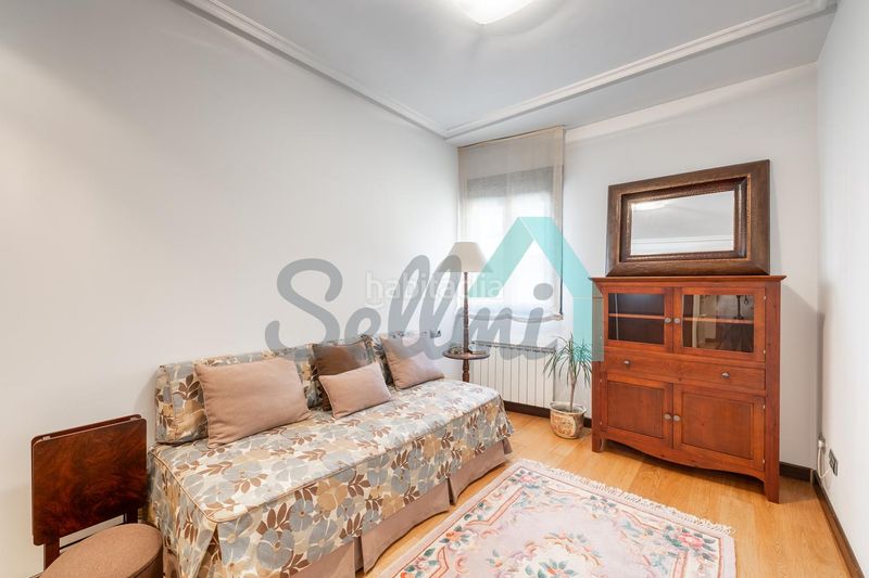 Foto 66074444-e632-4b08-b61e-e02bd9d503f3. Pis amb calefacció a Masip Oviedo