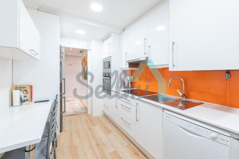 Foto 29b69b6e-fac8-4709-be76-412988e11ffe. Pis amb calefacció aparcament a Huca - La Cadellada Oviedo