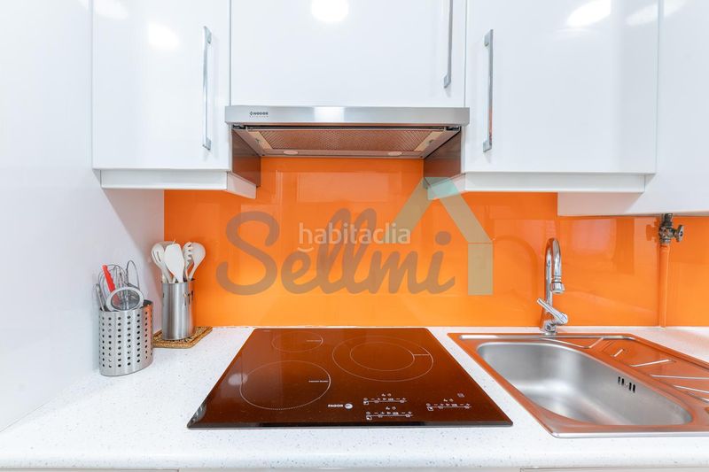 Foto 4049f6f8-514e-4930-9563-288c5b31655e. Pis amb calefacció aparcament a Huca - La Cadellada Oviedo