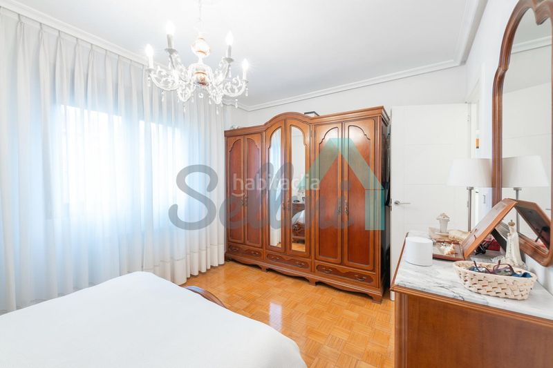 Foto ad96fe51-8ae3-4fd3-abca-916f00ccdea7. Pis amb calefacció aparcament a Huca - La Cadellada Oviedo