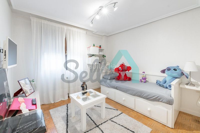 Foto f523681f-aa0c-4154-983e-19a81ef61af5. Pis amb calefacció aparcament a Huca - La Cadellada Oviedo