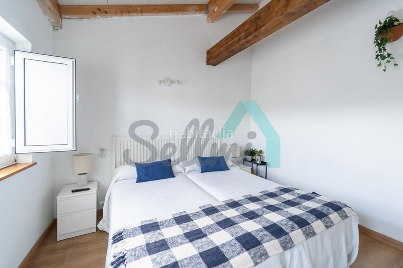 Foto 458479d3-869d-4f20-a617-e6b44d5c3548. Casa adossada amb calefacció a Ribadeo