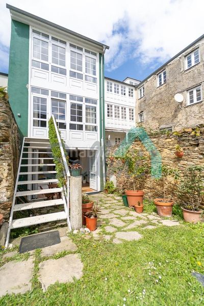 Foto b2f9b0ab-2fdd-41df-a16a-f23b60b618ed. Casa adossada amb calefacció a Ribadeo