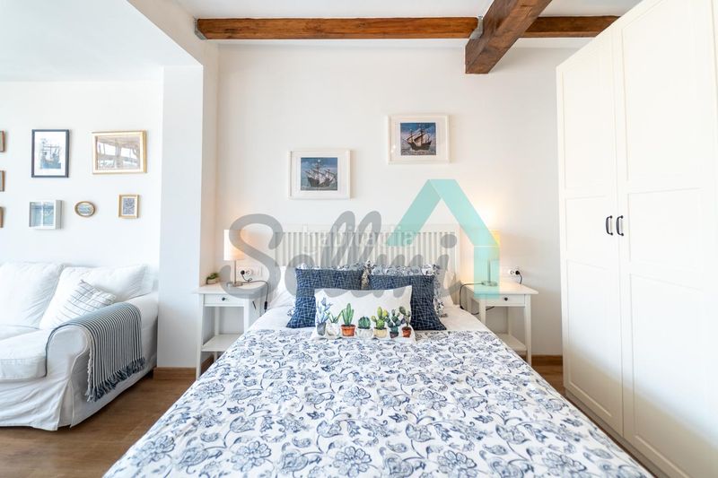 Foto c2b74c24-33ab-45fa-a89f-5f1eb1b0196f. Casa adossada amb calefacció a Ribadeo