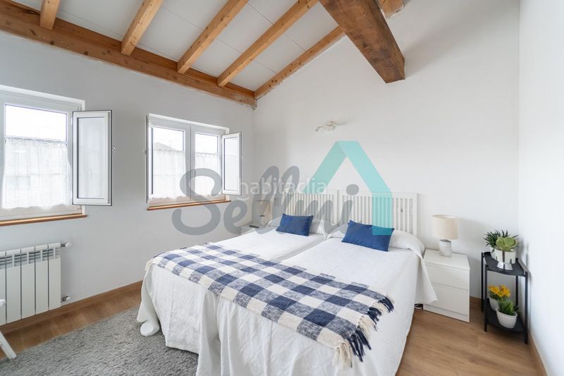 Foto e235df0a-d404-47b9-9fb5-8009807d1f4a. Casa adossada amb calefacció a Ribadeo