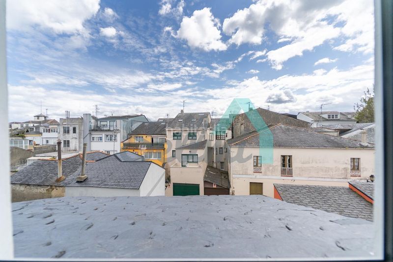 Foto eb40cf95-7b38-4f96-a230-80d05f9afc00. Casa adossada amb calefacció a Ribadeo