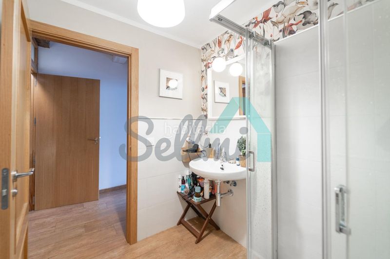 Foto f2062ddc-86a6-4167-9a02-0d20b80effae. Casa adossada amb calefacció a Ribadeo