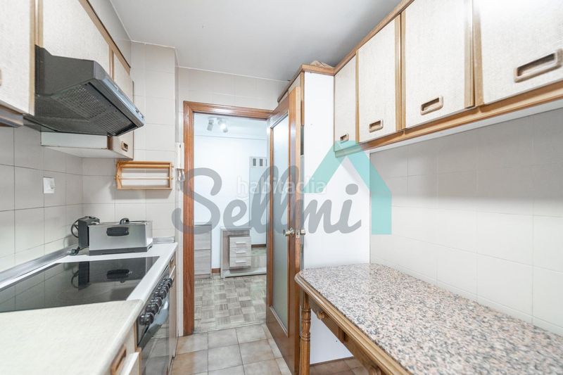 Foto 38327ac7-b981-4ec9-94eb-40efc298261d. Pis amb calefacció aparcament a Buenavista Oviedo