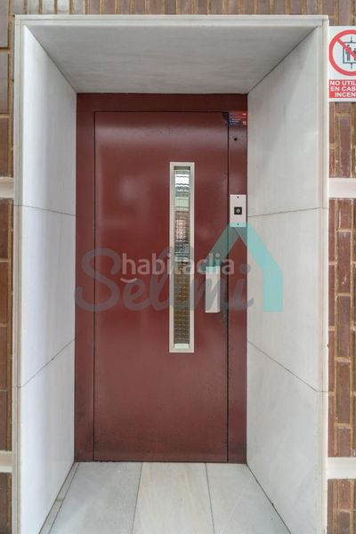 Foto 3f36d87a-5c92-471f-9ad4-66af836c3d89. Pis amb calefacció aparcament a Buenavista Oviedo