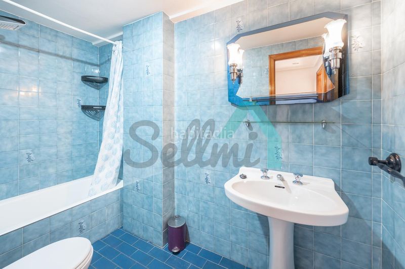 Foto 4fdca721-b5db-455d-8f92-b2d2de33ccd8. Pis amb calefacció aparcament a Buenavista Oviedo