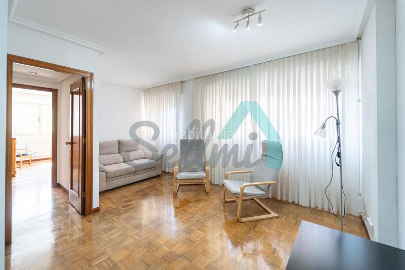 Foto 5e288534-946d-4986-a758-521bed557391. Pis amb calefacció aparcament a Buenavista Oviedo